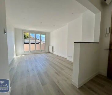 Appartement à louer 3 pièces 75.68m² - Photo 2