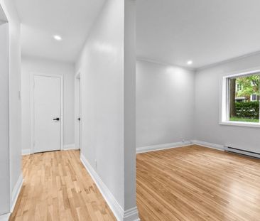 1561 Boulevard Desmarchais apartment — Montréal, QC (2-Bedroom) - 2... - Photo 1