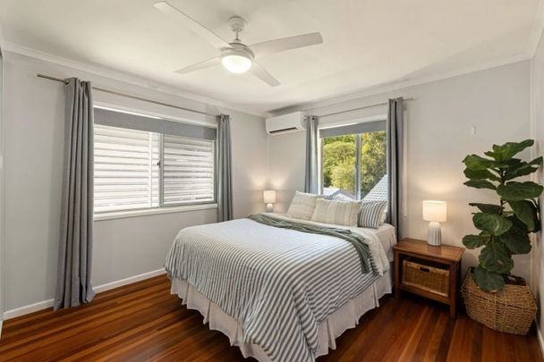 Chapel Hill Family Home in Peaceful Leafy Setting - Photo 1