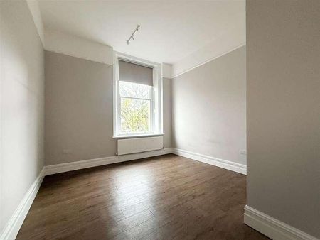 The Walk, Roath, CF24 - Photo 5