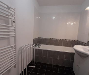 Location Appartement 3 pièces 55m² LONGUEAU 80330 - Photo 5