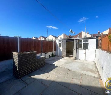 3 bedroom terraced house to rent - Photo 4