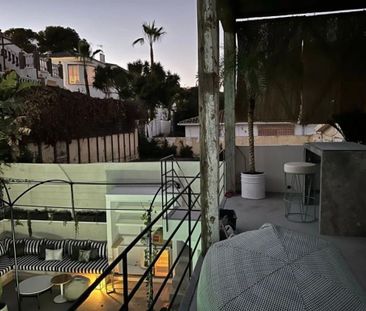 5 room luxury House for rent in Marbella, Andalusia - Photo 2