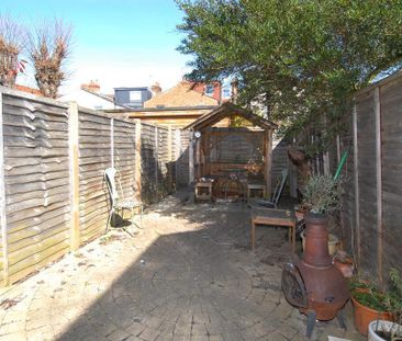 4 bedroom maisonette to rent - Photo 1