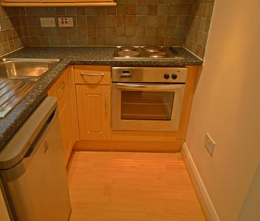 Princess Road, Branksome, Poole, Dorset, BH12 - Photo 5