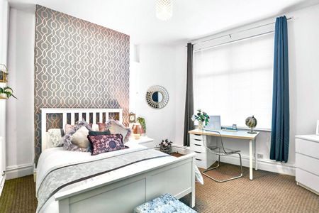 6 Bed End Terrace, St. Stephens Road, LE2 - Photo 2