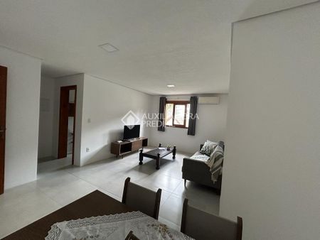 Apartamento com 1 quarto e 45m² para alugar em Piratini, Gramado. - Foto 2