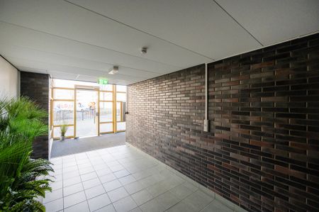 Te huur: Appartement Marga Klompéhof in Almere - Photo 4