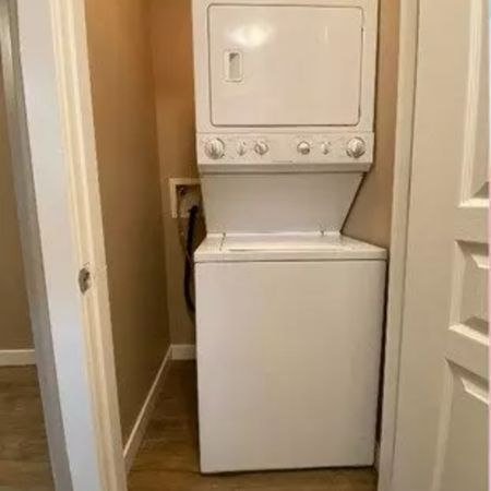 352 Smith St, Regina - Photo 3