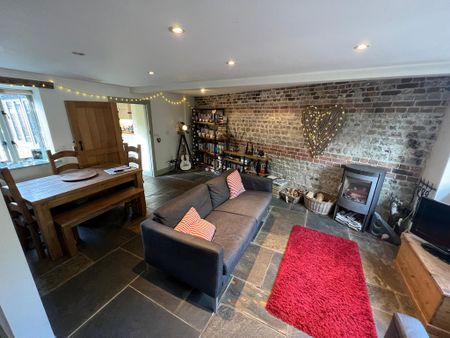 4 bedroom house to rent - Photo 2