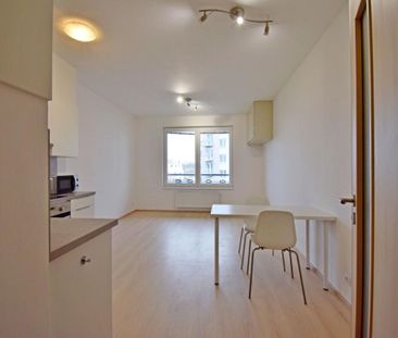 Pronájem bytu 1+kk 30 m2 - Photo 1