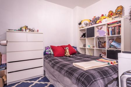 For Lease - 693 Euclid Avenue Unit# 1, Toronto, Ontario - Photo 2