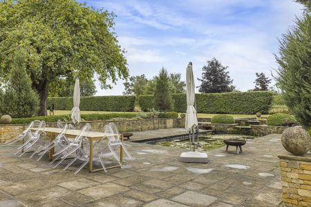 6 bedroom country house to rent - Photo 2