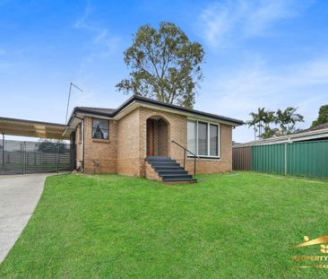 8 Paradise Place, St Clair, NSW 2759 - Photo 1