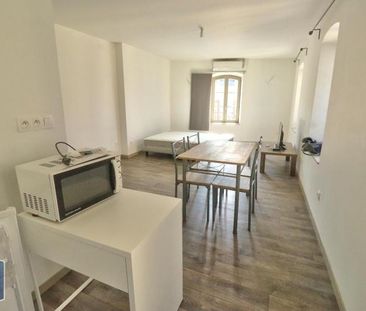 Location Appartement 1 pièce 30m² ST ETIENNE 42000 - Photo 1