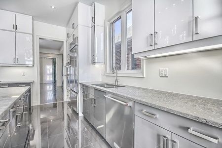 For Lease - 79 Baldry Avenue, Vaughan, Ontario - Photo 3
