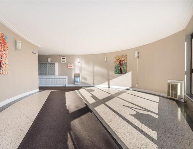 19 Craigton Drive | 23 Craigton Drive, Toronto - Photo 1