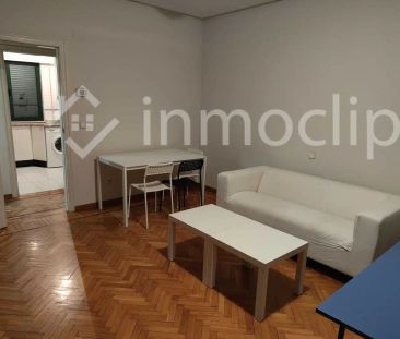 Piso de alquiler en Portugal, Carmelitas - Foto 1