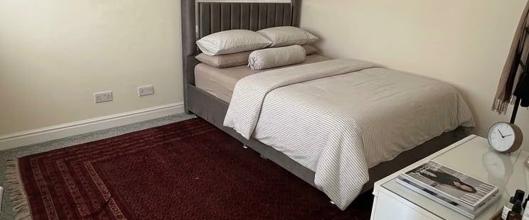Room in a Shared House, Middleham Gardens, N18 - Photo 1