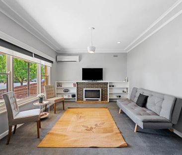 Timeless charm meets modern design, Located in perfect Flora Hill p... - Photo 3