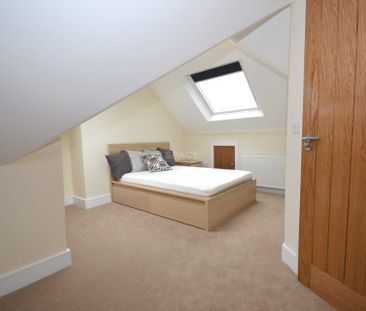 Church Road, Reading, Berkshire, RG6 1HW - Room 8 - Photo 2