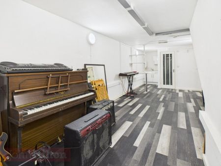 The Strand, Brighton Marina Village - Photo 4