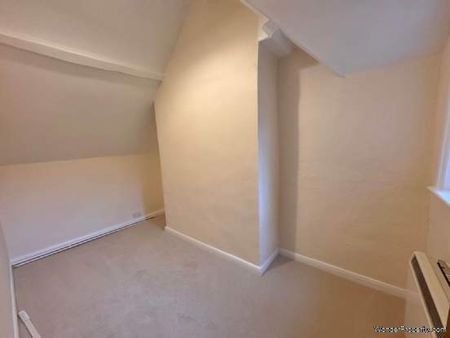 3 bedroom property to rent in Watlington - Photo 2