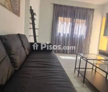 Piso en alquiler en Calle de Simancas, cerca de Calle de Panamá - Photo 2