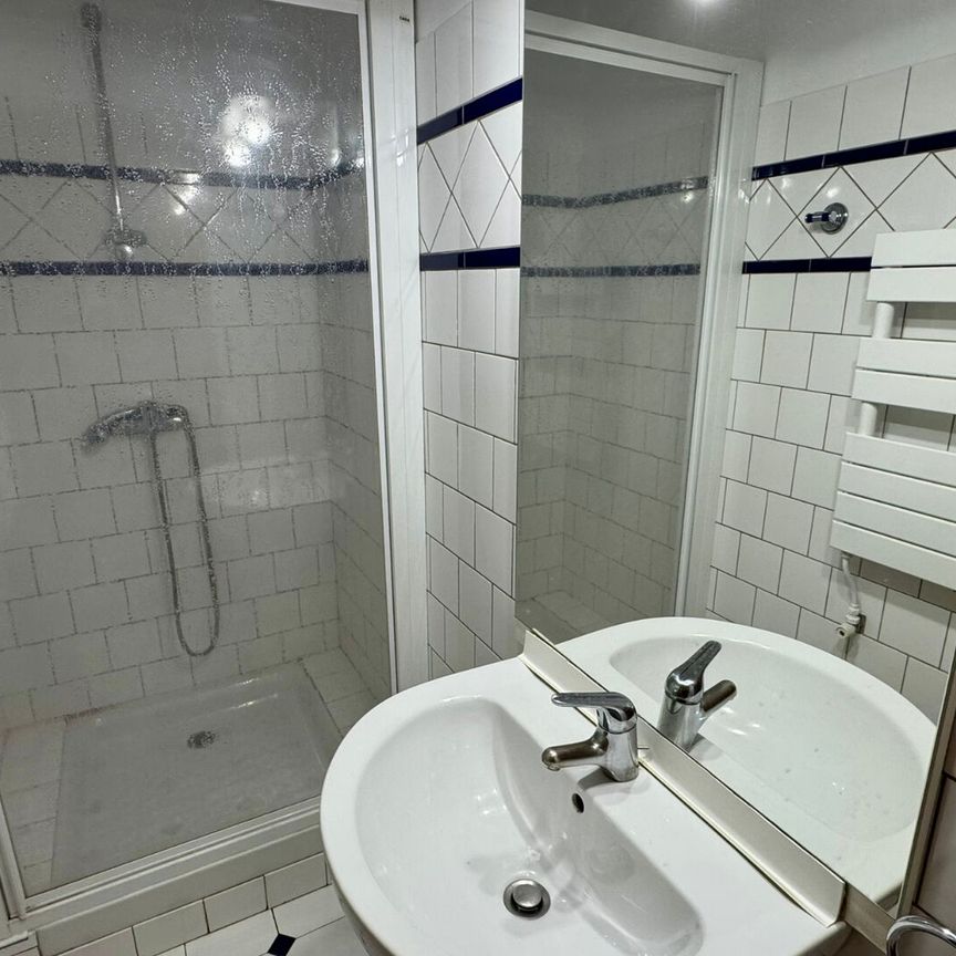 Maison de ville Aix En Provence 202 m2 - Photo 1