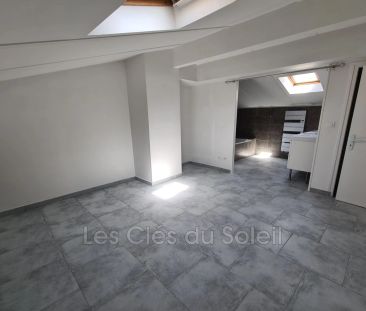 Location appartement 4 pièces 87 m² Bandol - Photo 5