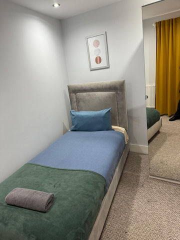 2 bedroom cottage to rent - Photo 2