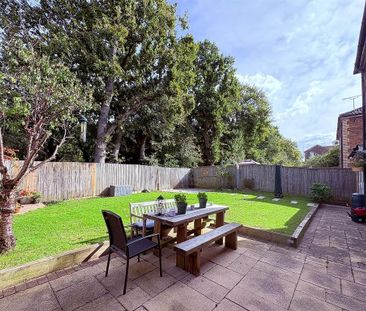 4 bedroom detached house to rent - Photo 1