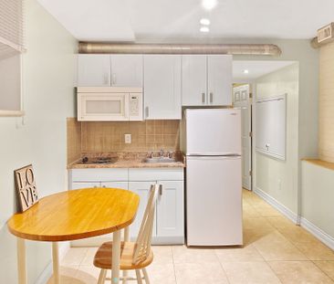 For Lease - 1491 Dundas Street Unit# 1B, Toronto, Ontario - Photo 3