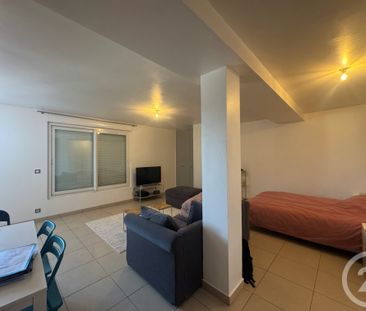 Location Appartement 1 pièce 45m² COULOMMIERS 77120 - Photo 1