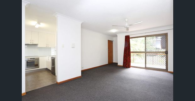 Spacious two bedroom unit with Fabulous River Views and two decks! - Photo 1
