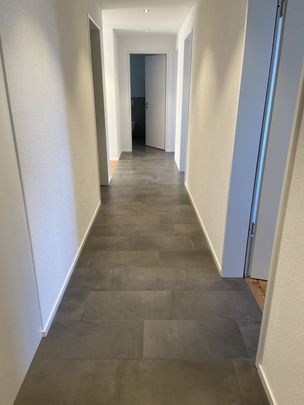 Moderne 4.5 Zimmer-Familienwohnung im Zentrum von Märwil - Foto 1