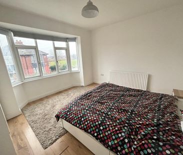 2 bedroom semi-detached house to rent - Photo 5