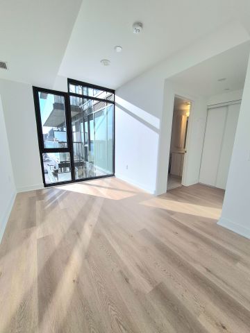 For Lease - 86 Dundas Street Unit# 426, Mississauga, Ontario - Photo 3