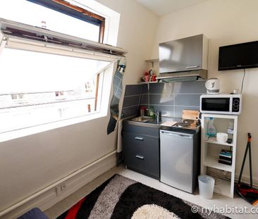 Logement à Paris, Location meublée - Photo 3