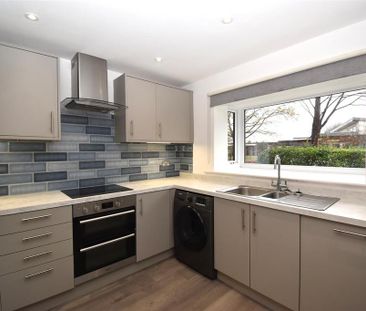 2 bedroom semi-detached house to rent - Photo 5