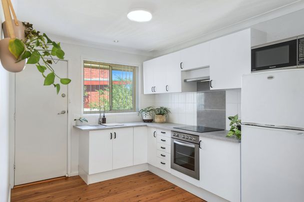 1/21 Yellagong Street, West Wollongong NSW 2500, West Wollongong - Photo 1