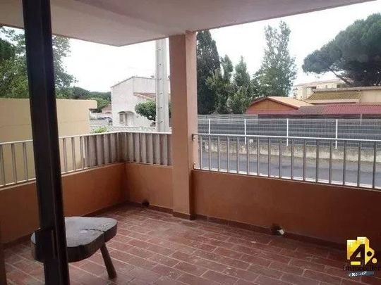 Location appartement Agde, 2 pièces, 1 chambre, 33 m², 553 € (Charges comprises) - Photo 1