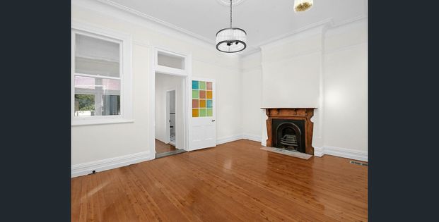 105 Burlington Street, Crows Nest NSW 2065 - House For Rent | Domain - Photo 1