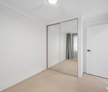 City Views & Unbeatable Victoria Park Location - Photo 5