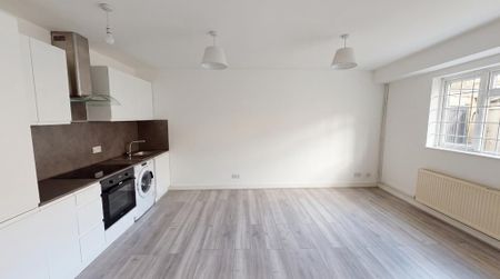 2 bedroom flat to rent - Photo 3