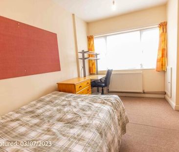 8 Ambleside Avenue - Photo 5