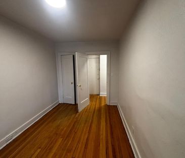 For Lease - 2405 Queen Street Unit# 301, Toronto, Ontario - Photo 5