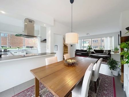 Tout savoir sur cette maison à Woluwe-St-Lambert, à Woluwe-St-Lambert - Photo 4