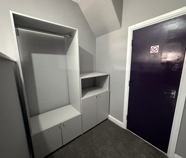 1 bed House Share - To Let - Photo 6