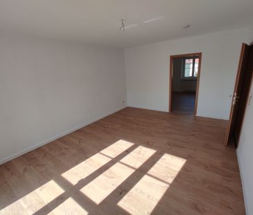 Attraktive 3-Raum-Wohnung mit 70 m² in der Lauestraße 6, Magdeburg ! - Foto 6